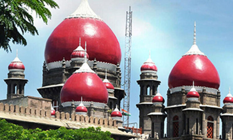 Telangana High Court directs Siddipet police to clarify the delay in filing a case against MLC Teenmaar Mallanna over alleged remarks.