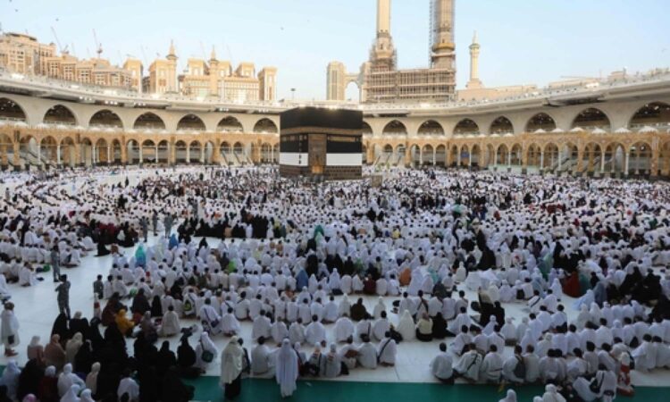 Haj portal reopened