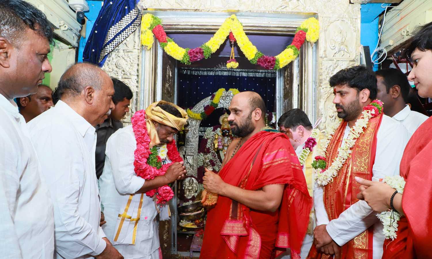 Lal Darwaza Bonalu