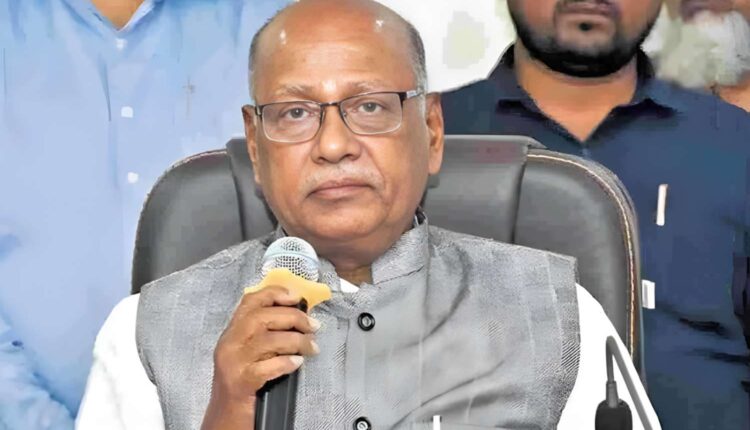 BC Commission slams power utilities