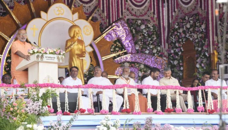 Satya Sai Baba emissary