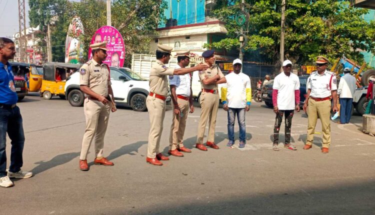 Rachakonda Police turn history-sheeters into traffic volunteers