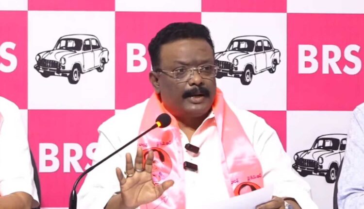 Dasoju Sravan slams Congress on BC quota GO