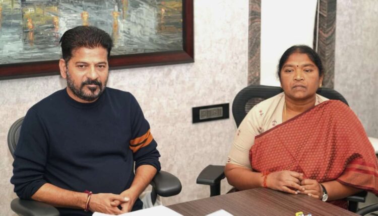 Indiramma saree distribution