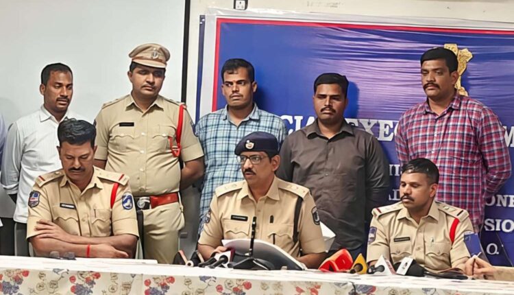 Raidurgam murder robbery