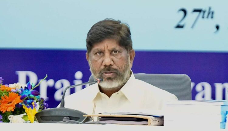 Telangana MPs meet PM