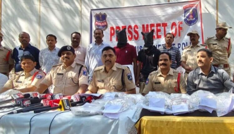 Dundigal jewellery burglary