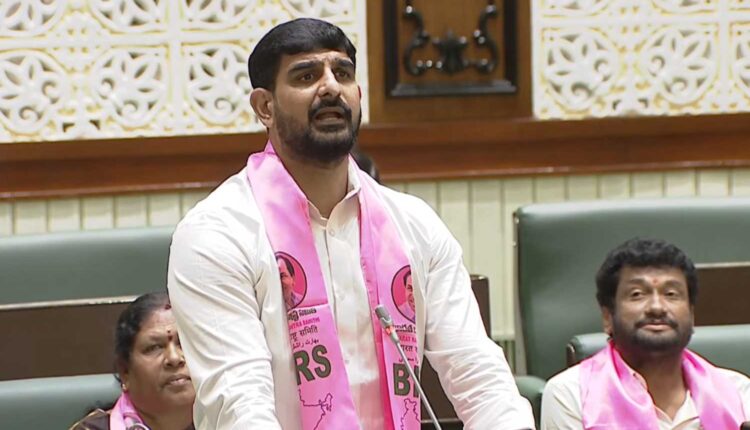 Kaushik Reddy: Blast hit Huzurabad irrigation, demands repair