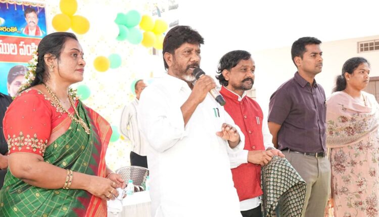 Bhatti reaffirms Singareni workers