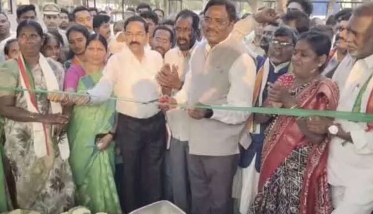Minister Vivek Kyathanapalli works