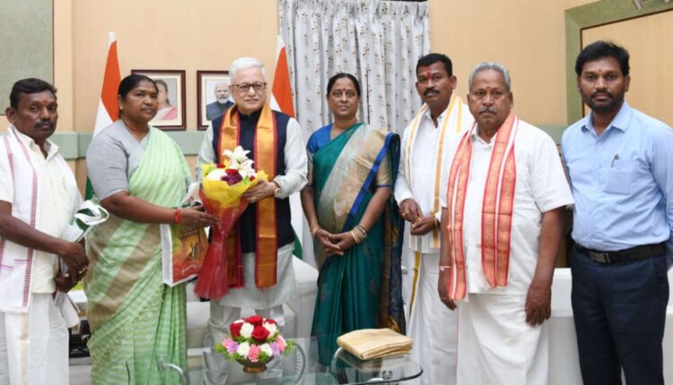 Ministers invite Governor Medaram