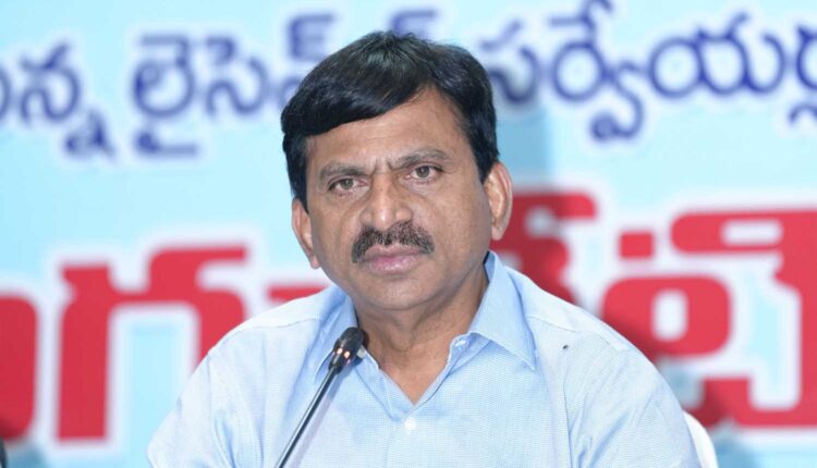 ₹5 lakh aid for families of Nampally fire victims