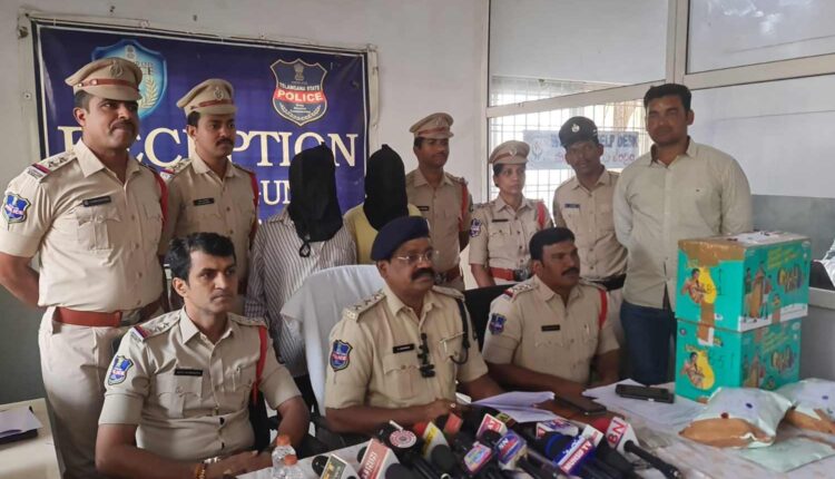 Afzalgunj ganja seizure: 10.32 kg seized