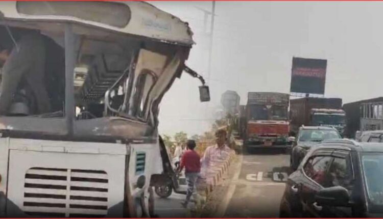 Sangareddy NH 65 road accident