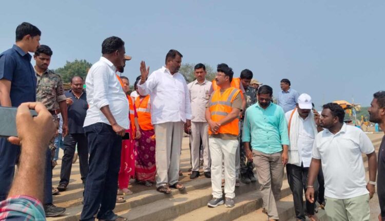 Swachh Dharmapuri Swachh Godavari launched