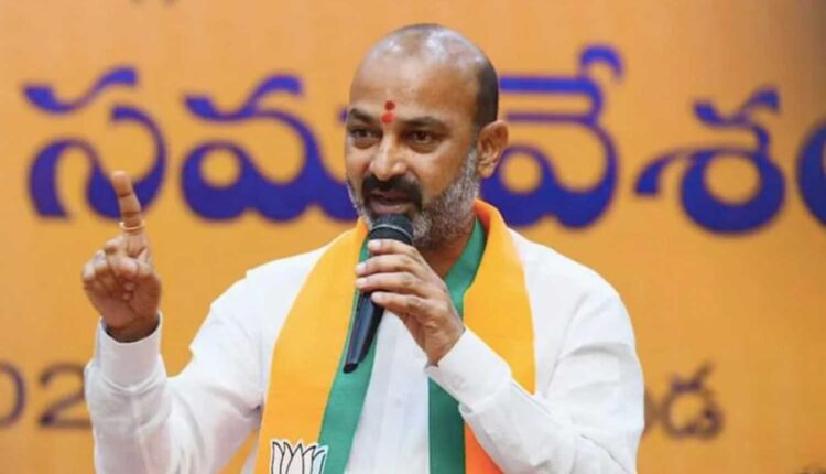 Bandi Sanjay urges vote for BJP in Vemulawada