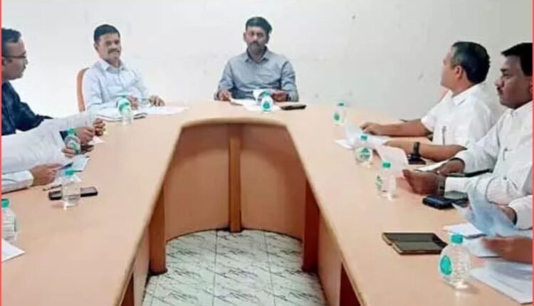 Excise staff urged to strengthen health sahayata scheme