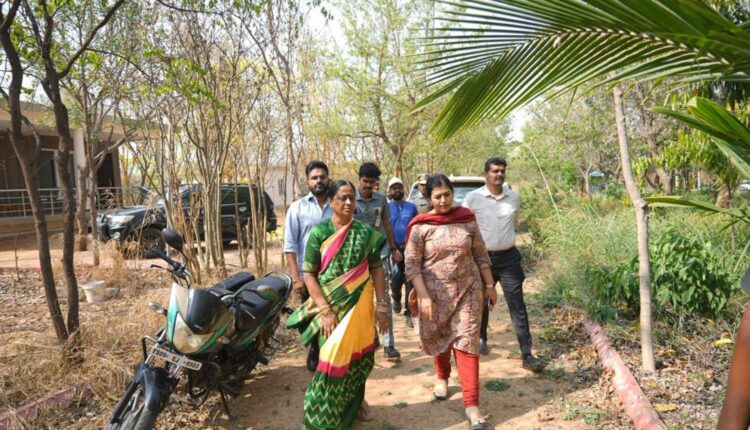 Konda Surekha conducts Ananya Resort inspection