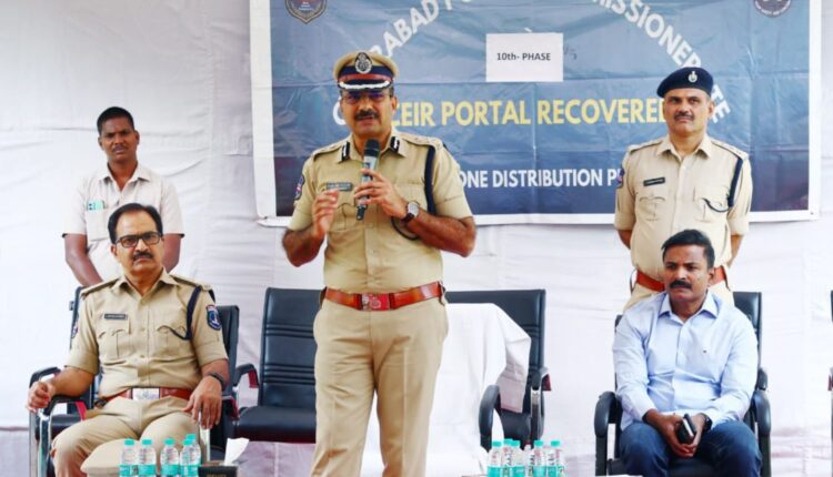 Cyberabad police recover 1,016 lost mobile phones