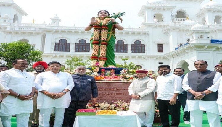 Telangana Talli statue