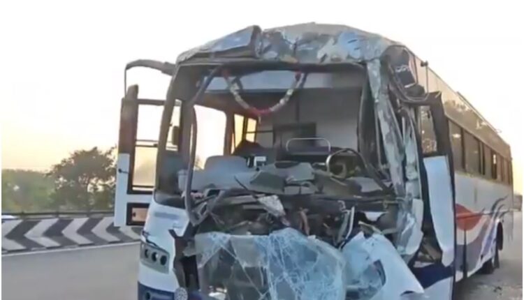 Bus crash on NH-65 injures six