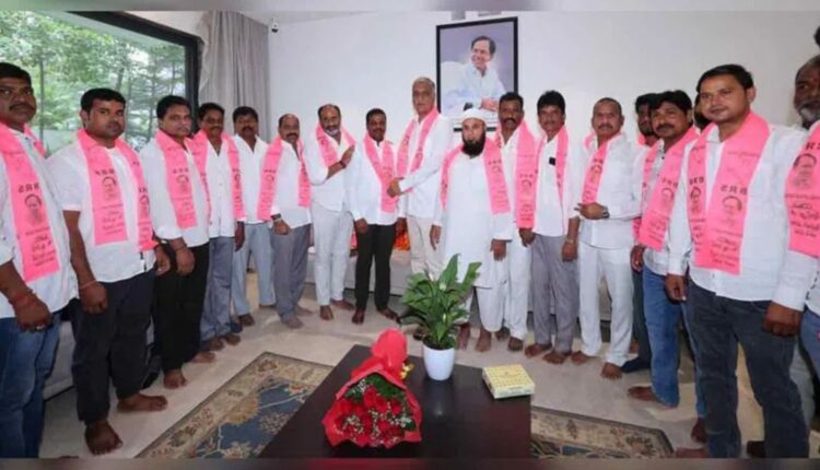 Harish Rao asks BRS cadre to go aggressive on social media