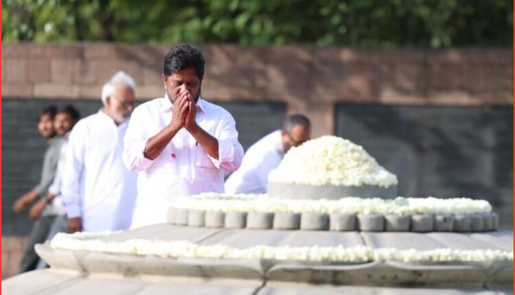 Rajiv Gandhi death anniversary tributes