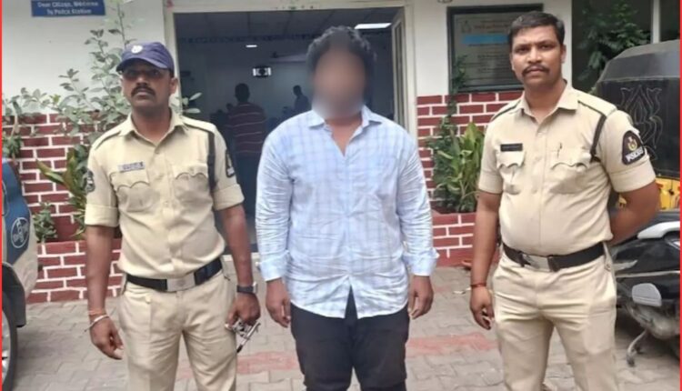 Assaulting traffic police leads to arrest