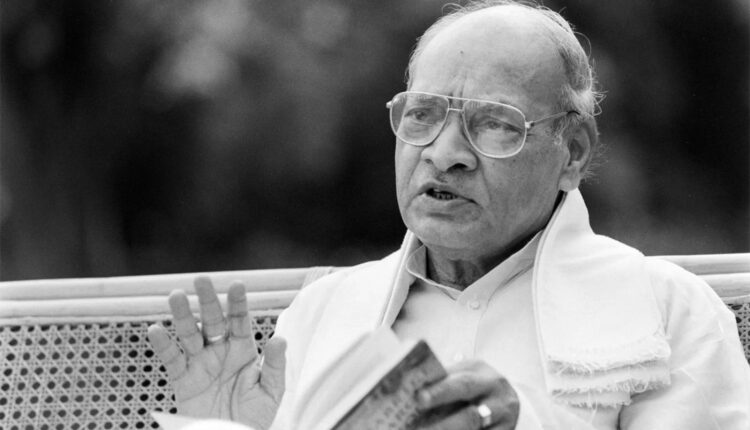 PV Narasimha Rao tributes paid in Hyderabad