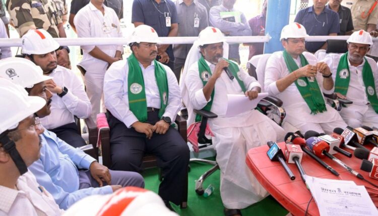 Bhatti Vikramarka backs Singareni workers