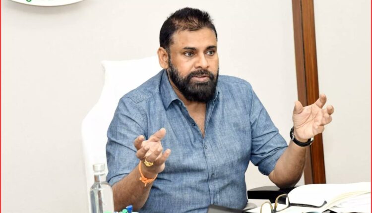 Telangana politics: Pawan Kalyan clarifies stand