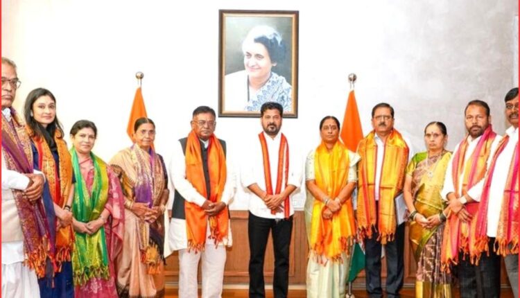 Yadagirigutta temple board meets CM