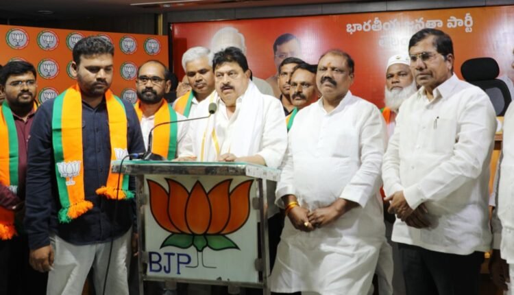 BJP questions Congress over CM US visit clearance