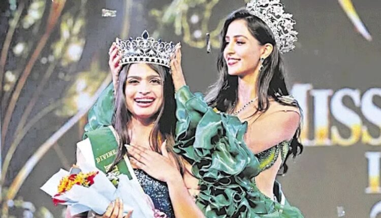 Miss Earth Water India crown for Preeti Munde