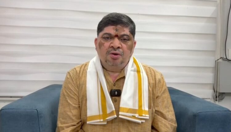 Hyderabad rains: Ponnam orders Ganesh safety measures
