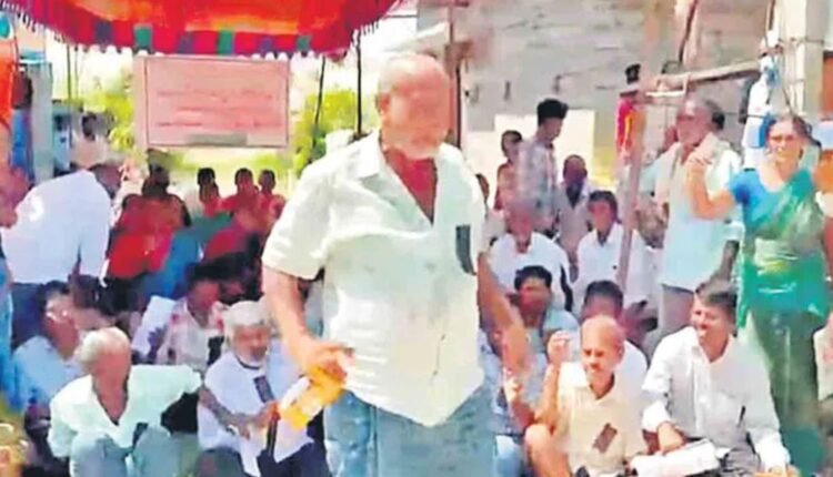 Indiramma house protest leads to self-harm attempt