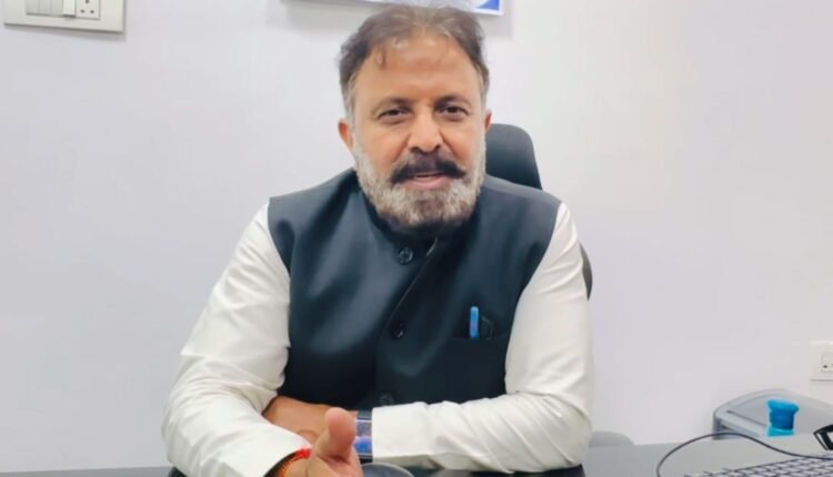 GO 118 registrations: Madhu Yashki meets ministers