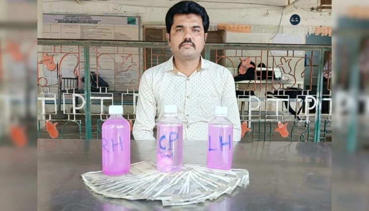 Hostel warden caught accepting Rs.14,000 bribe