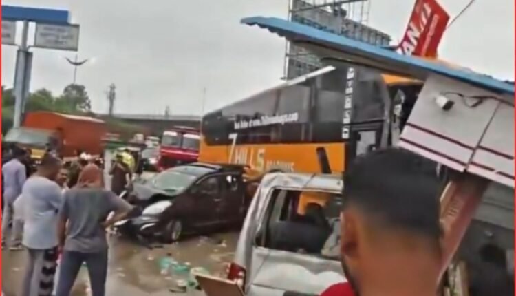 Shamshabad bus crash