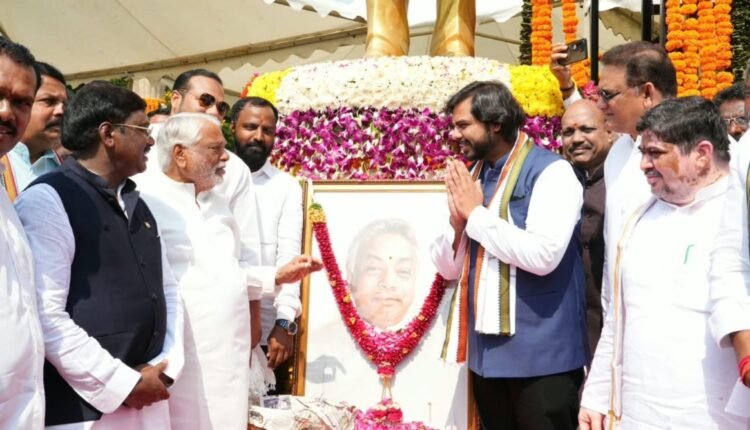 Vamsi Krishna vows to uphold Kaka Venkataswamy ideals