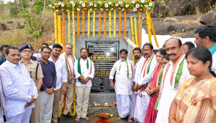 Bhatti: ₹2,500 crore for temple development in Telangana
