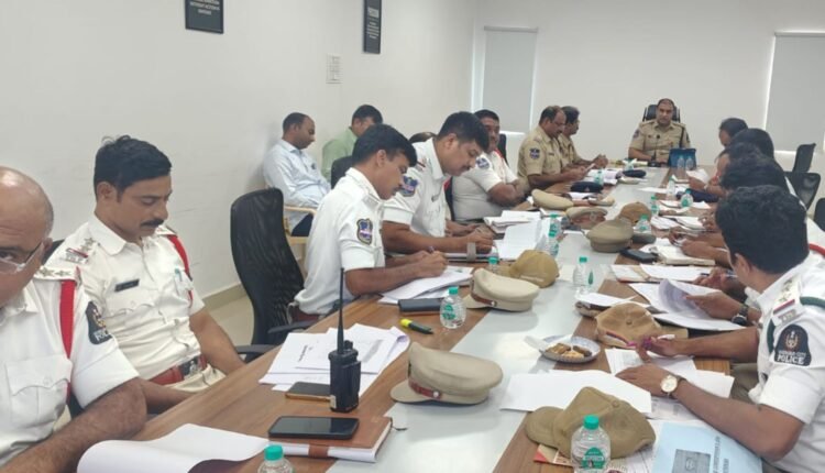 Hyderabad traffic police told to curb phone use on duty