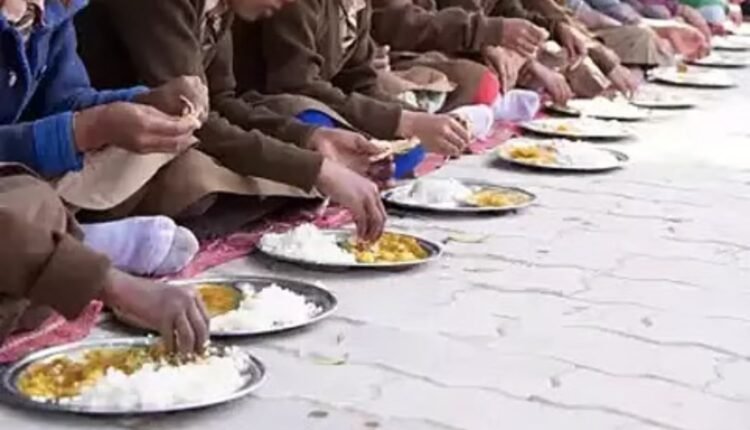 Food poisoning Kamareddy affects 20 people