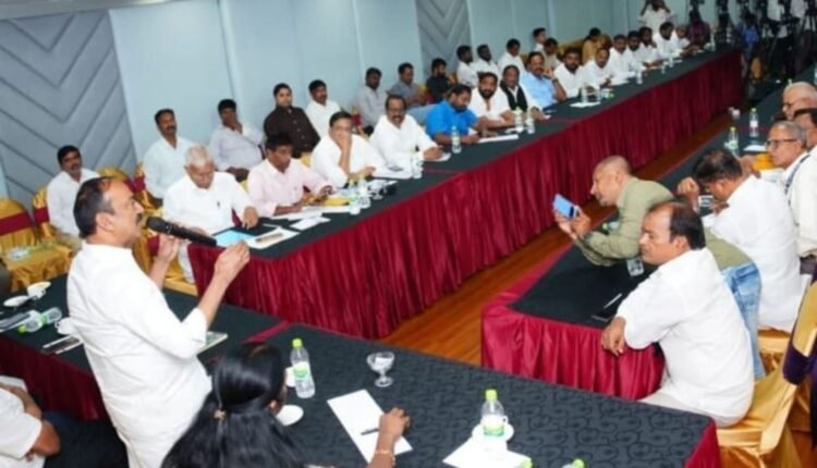Jawahar Nagar dumping yard: Eatala Rajender plans padayatra