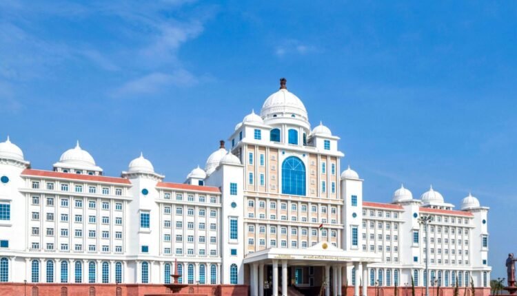 Secretariat restrictions tighten on second floor