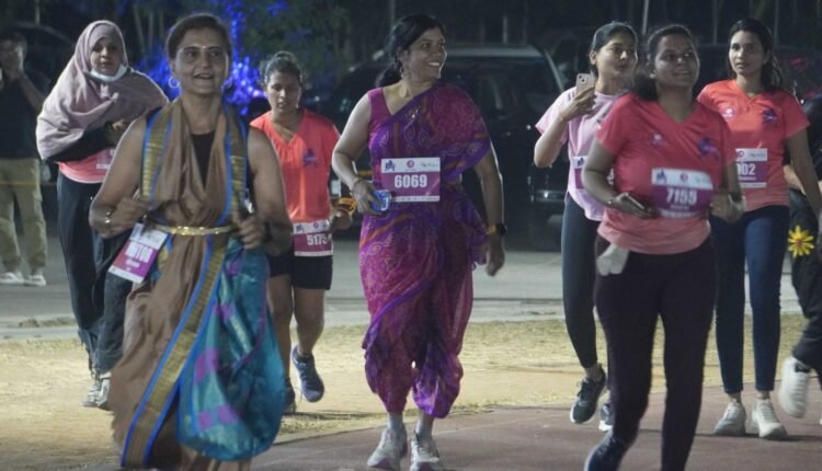 Starlight Strides night run draws over 1,100 women